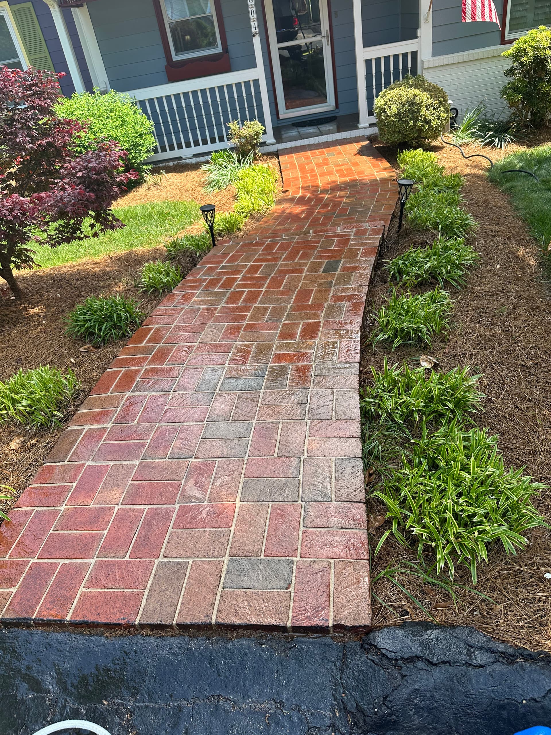 Gallery photos for Brick Sidewalk Pressure Washing in Statesville NC: Image #1