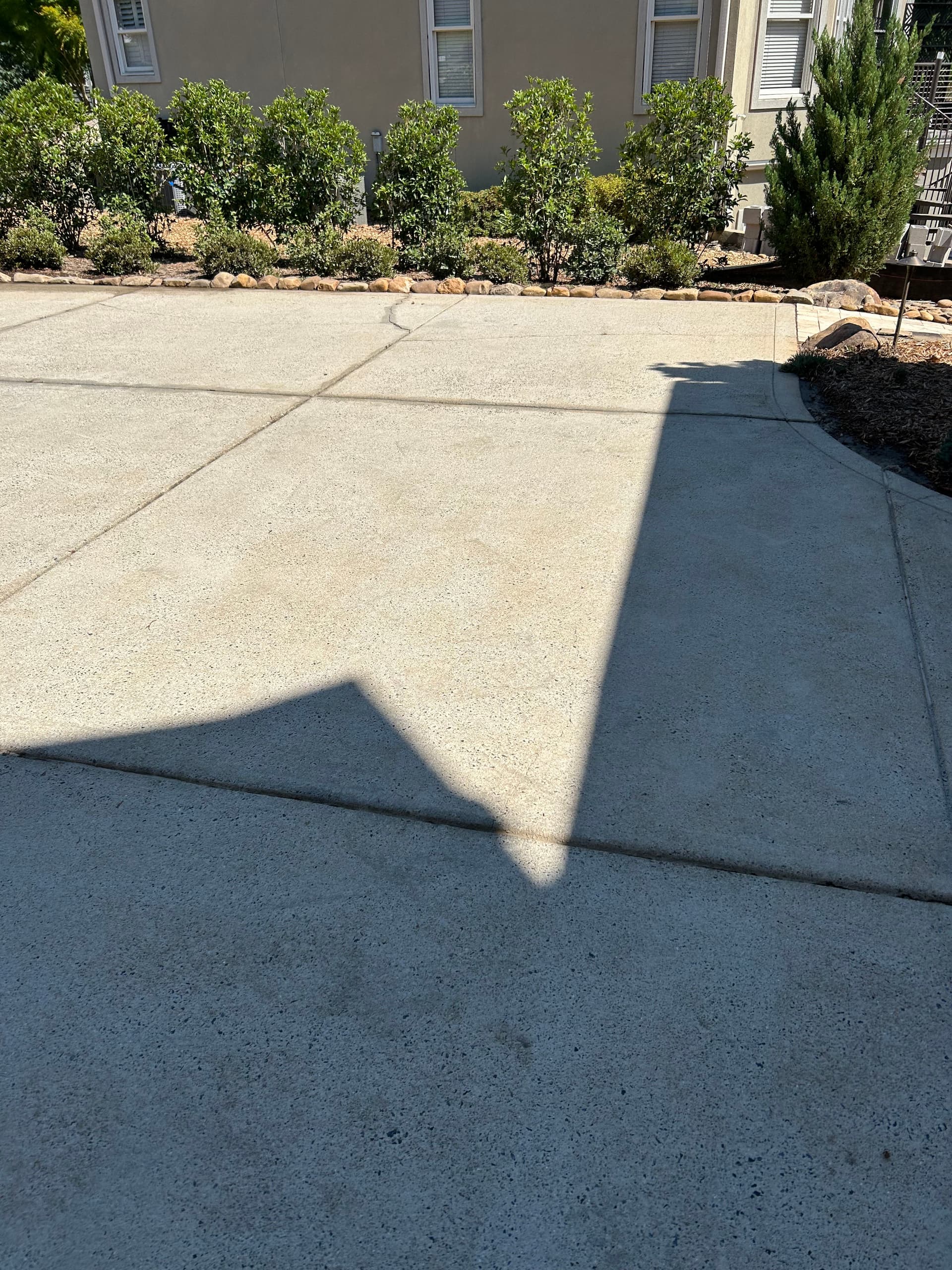 Gallery photos for Driveway Pressure Washing Wipes Out Algae and Grime in Cornelius: Image #5