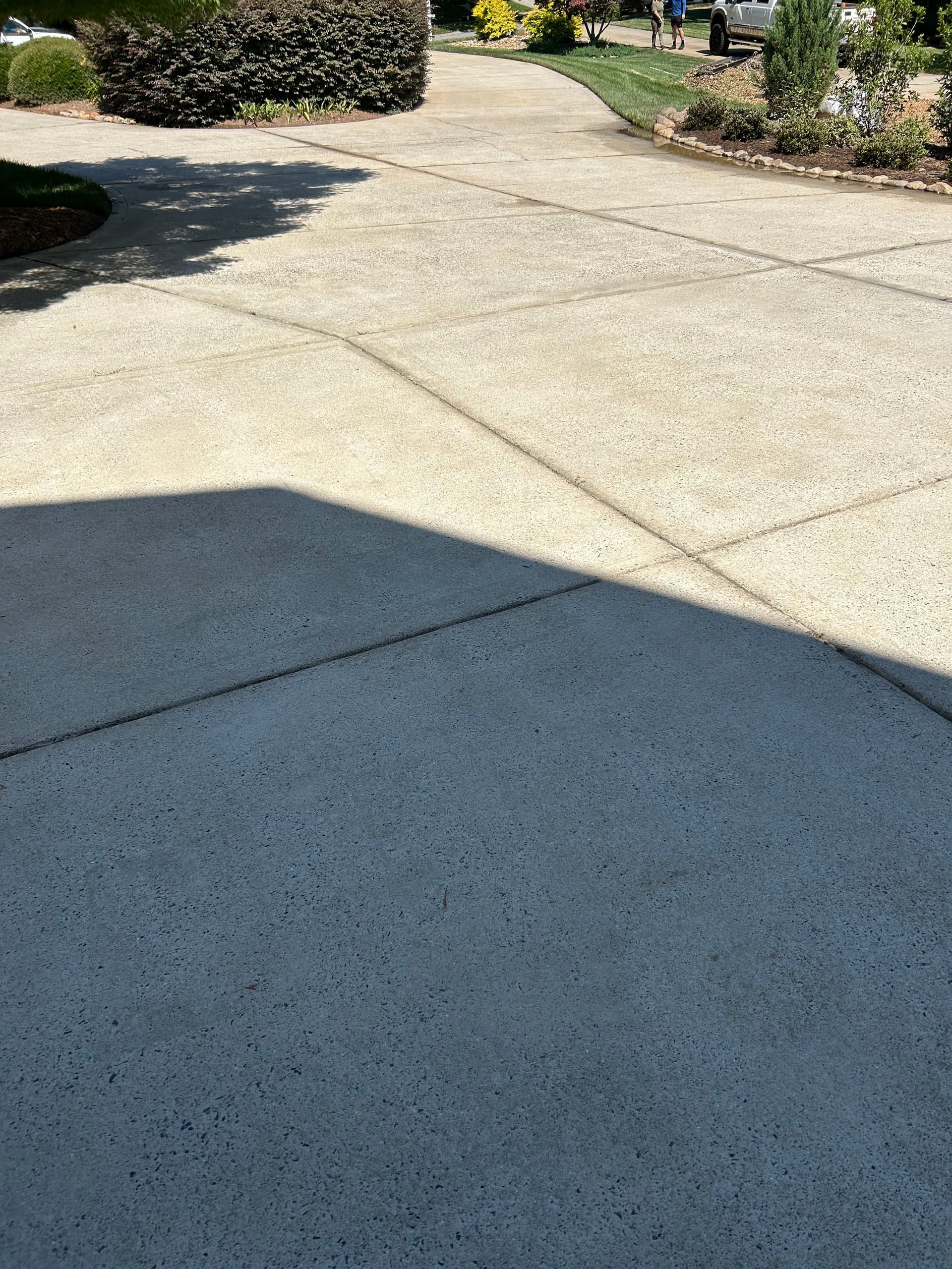 Gallery photos for Driveway Pressure Washing Wipes Out Algae and Grime in Cornelius: Image #3
