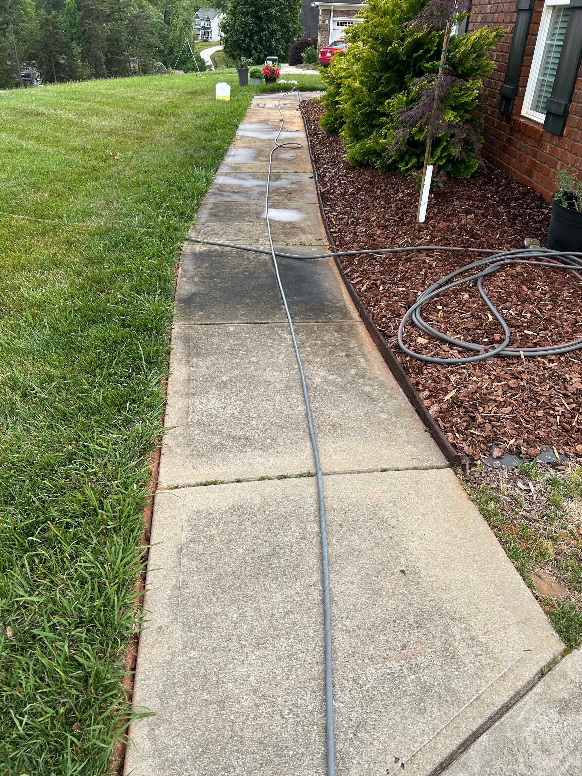Gallery photos for Driveway and Sidewalk Pressure Washing in Mooresville: Image #6