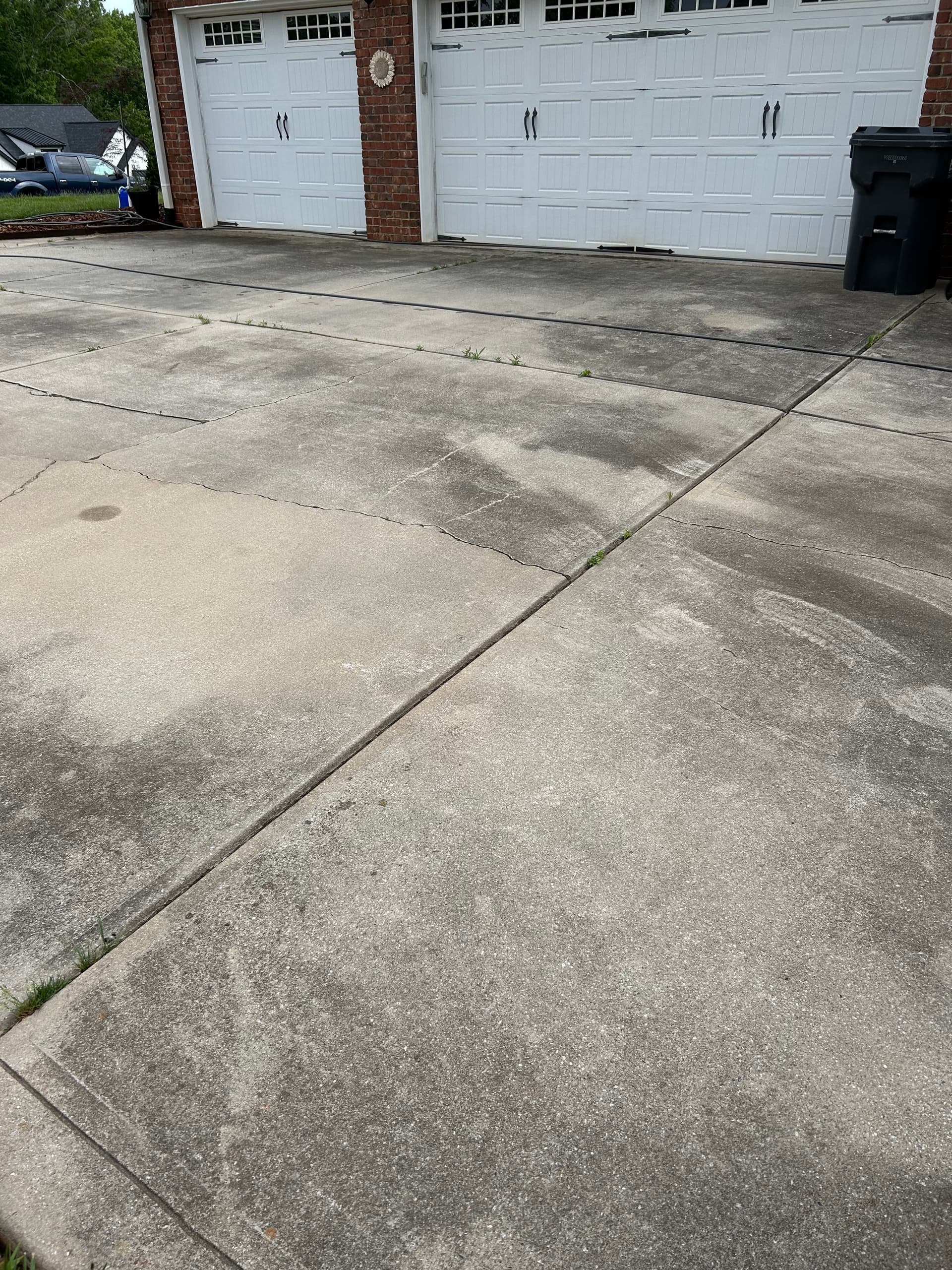Gallery photos for Driveway and Sidewalk Pressure Washing in Mooresville: Image #2