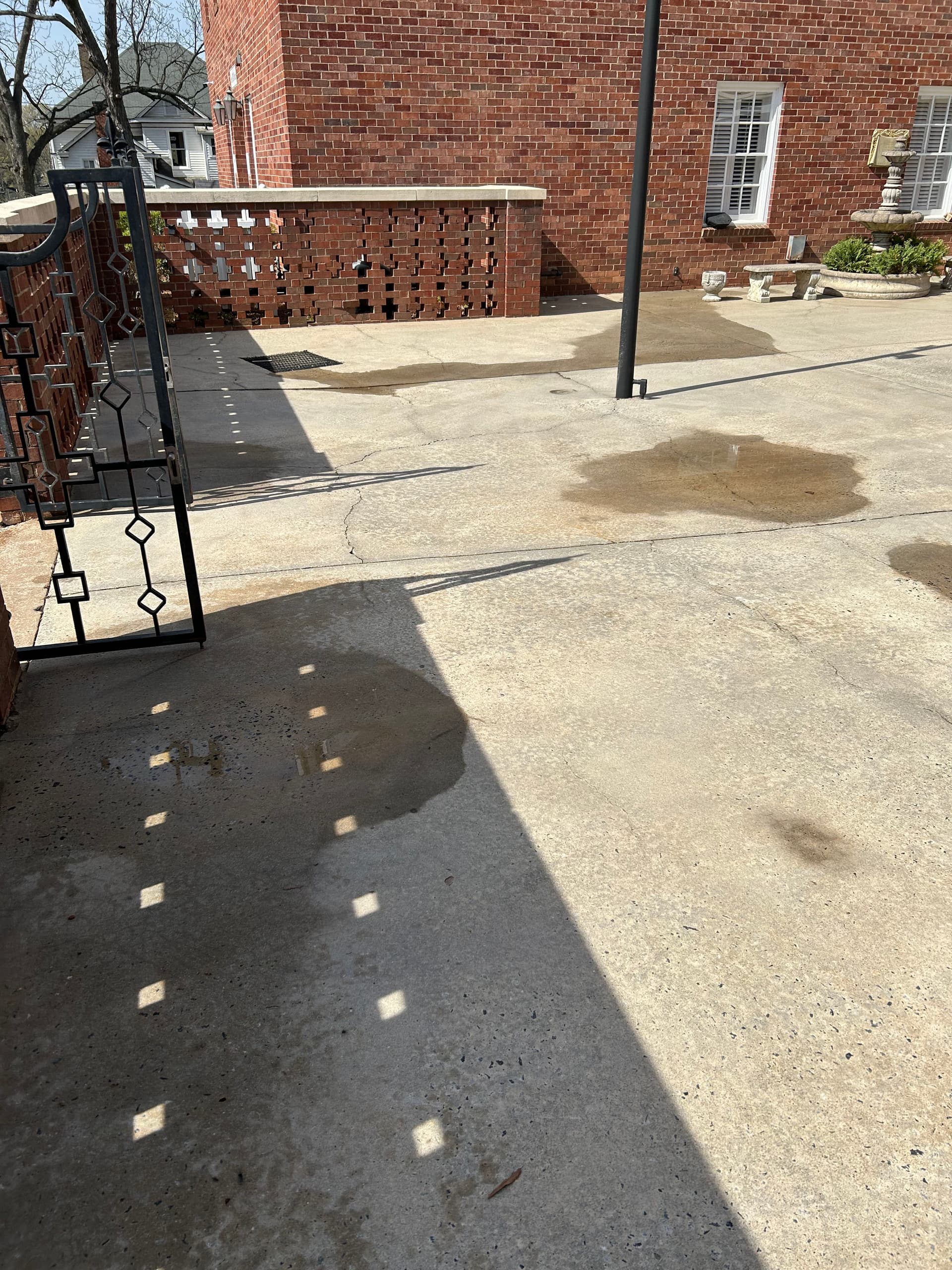 Gallery photos for Church Courtyard Cleanup in Statesville NC: Image #1