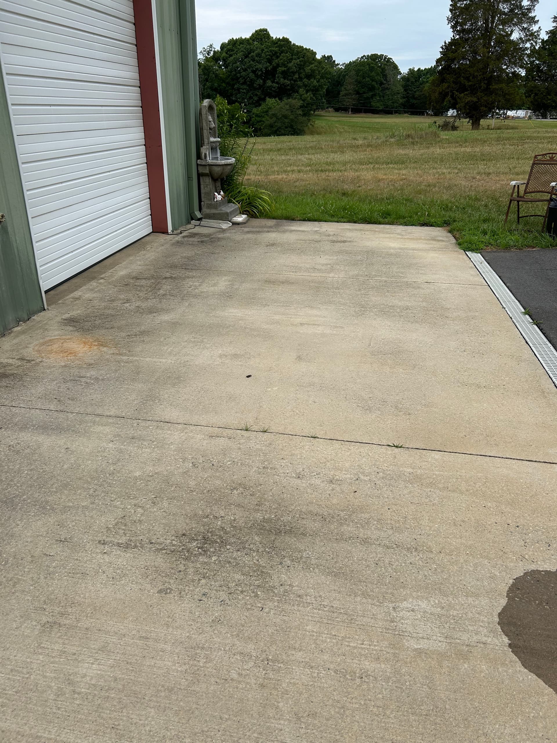 Gallery photos for Concrete Patio Pressure Washing in Statesville: Image #2