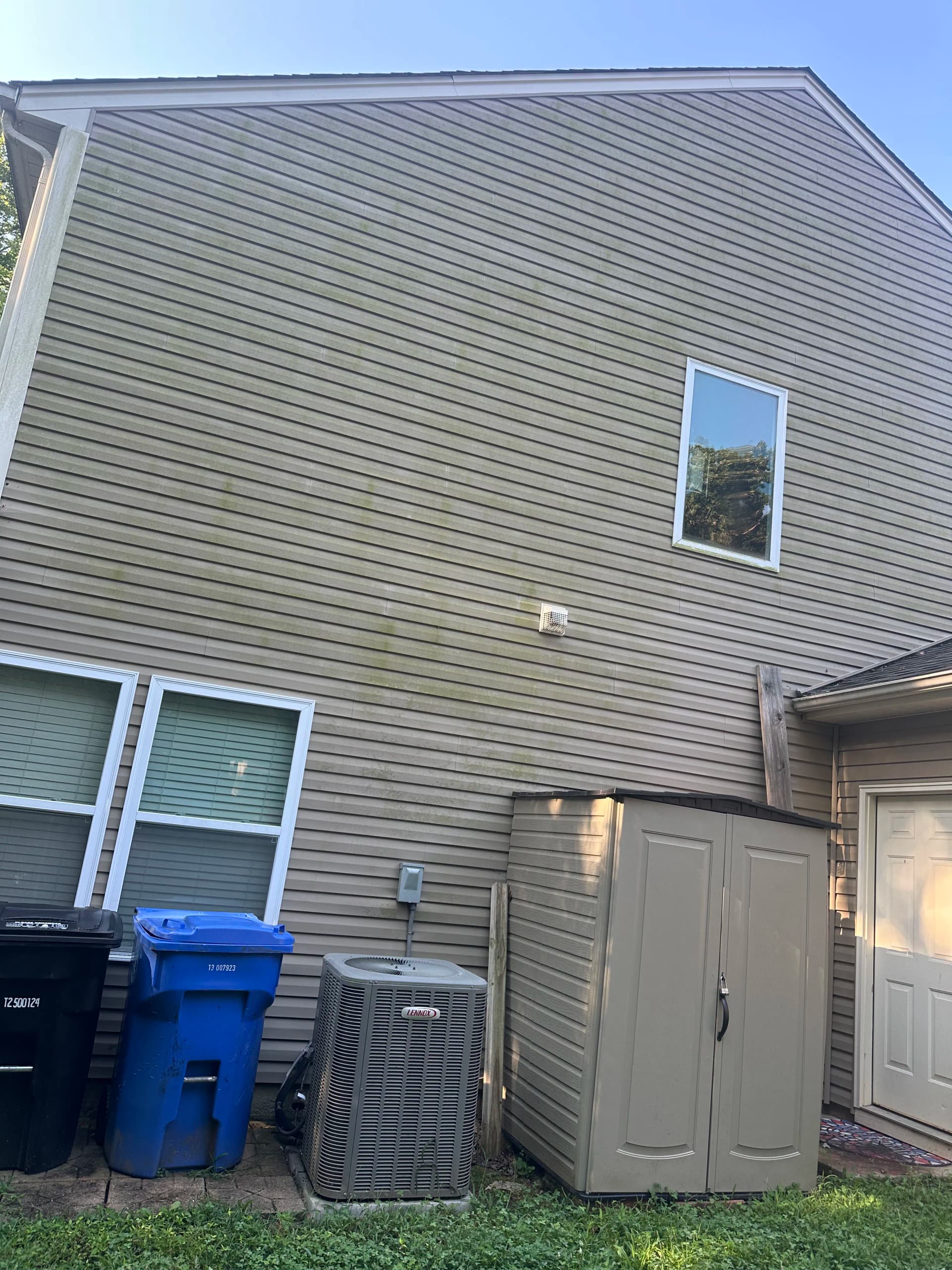 Siding Soft Wash Cleans Up Beautifully in Mooresville image