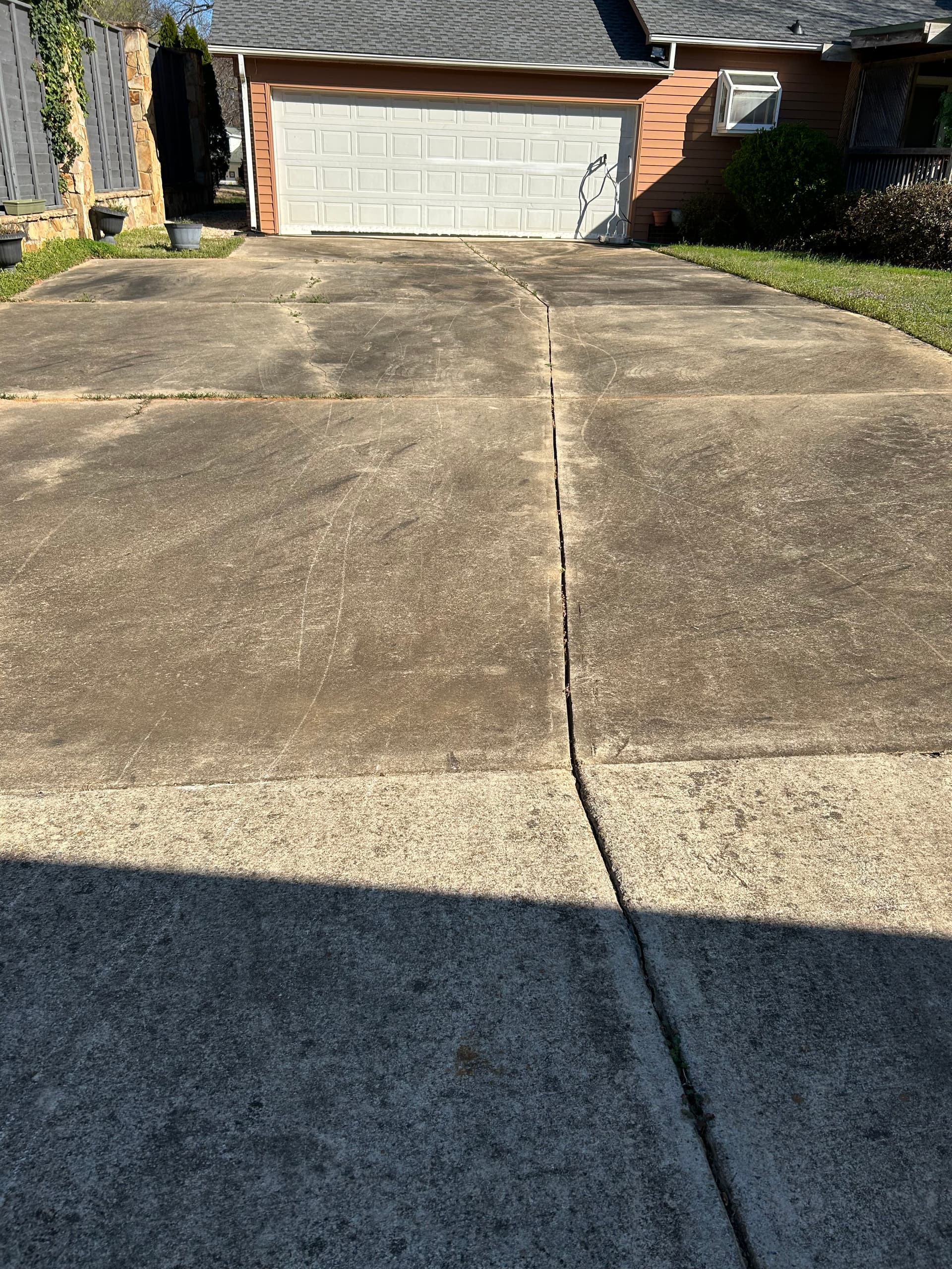 Gallery photos for Driveway Transformation in Cornelius with Pressure Washing: Image #2